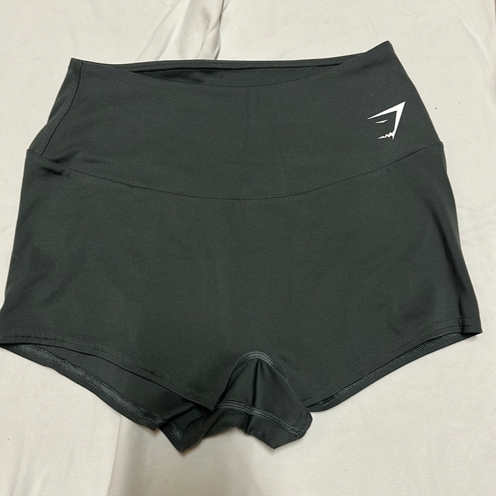Gymshark Women’s Short Shorts Sz M